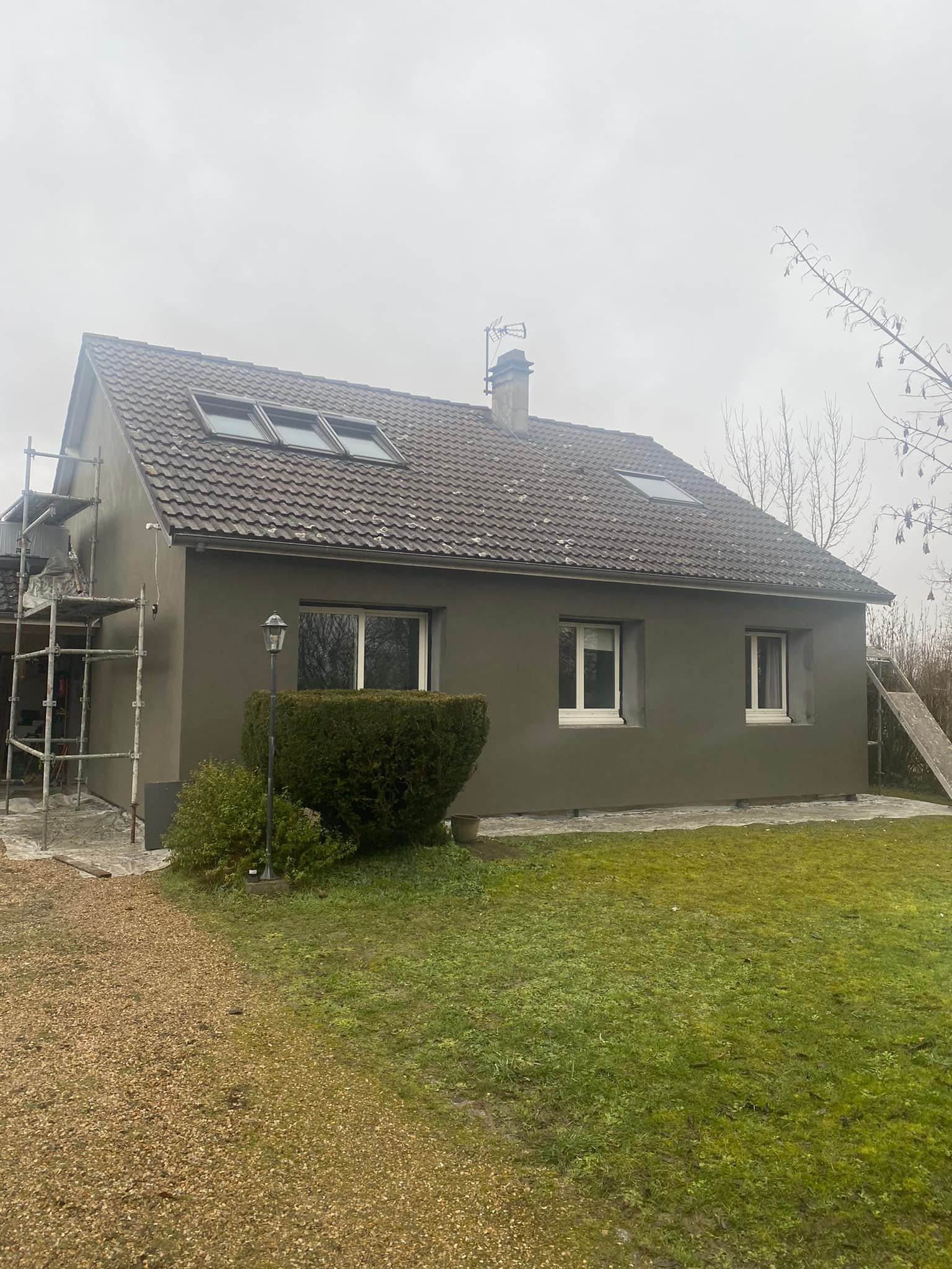 470801356 897770455670818 3520480281838200137 n