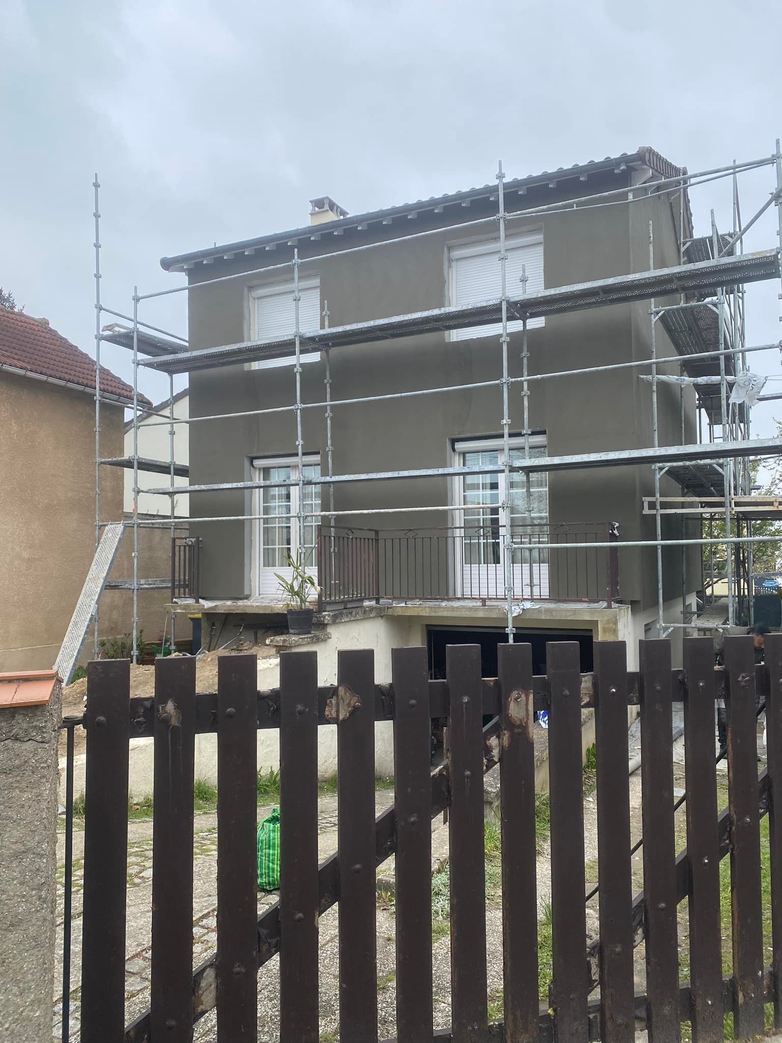 471310695 903352855112578 1637156825910497825 n