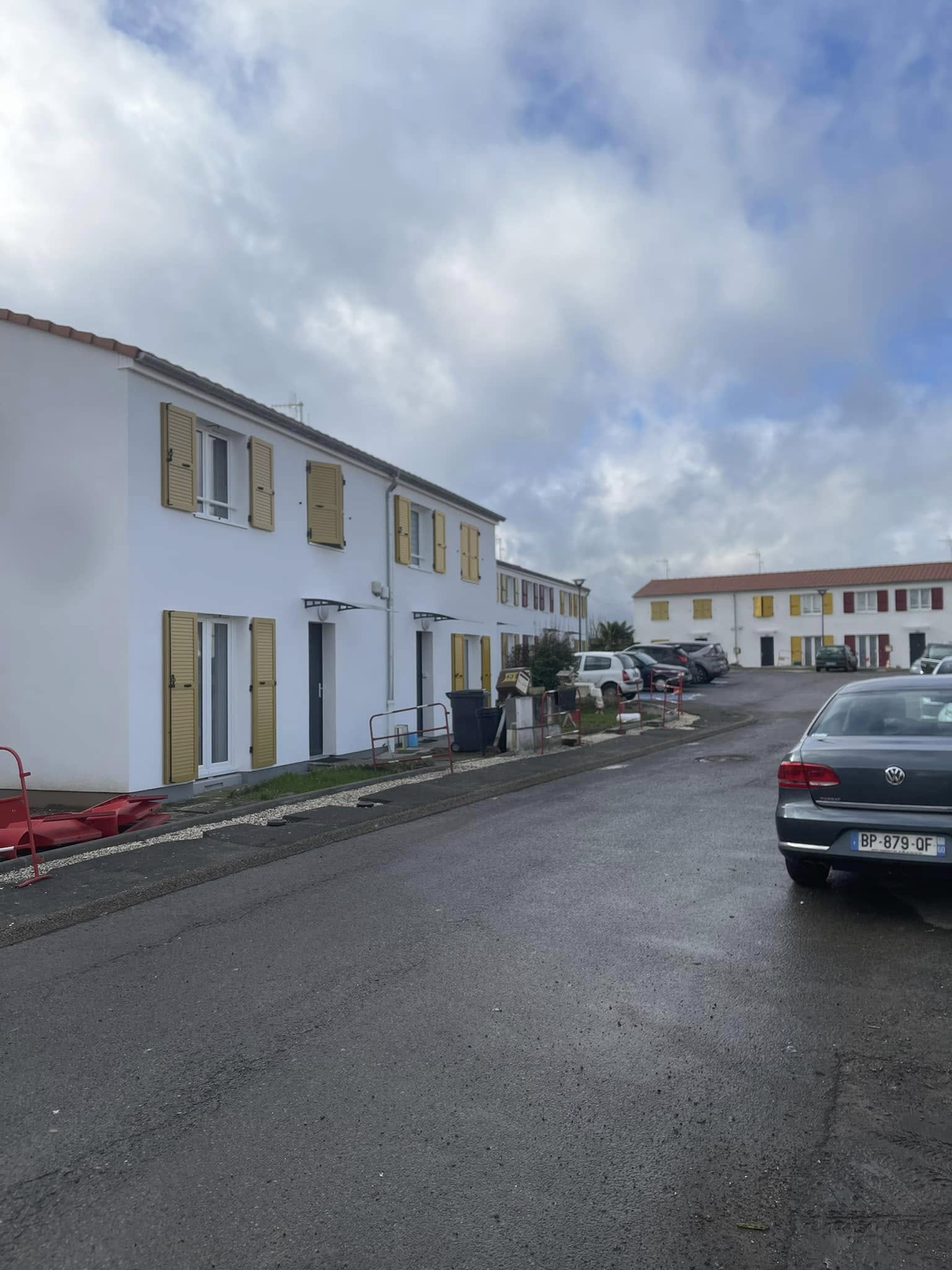 Isolation & Installation de Volets Roulants à Noyon (60) – Pavillon Individuel - Image principale